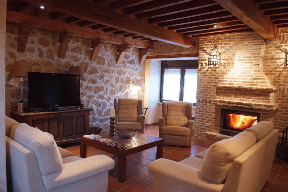 La Casona De Dona Petra Hotel Villarmentero de Campos Bagian luar foto